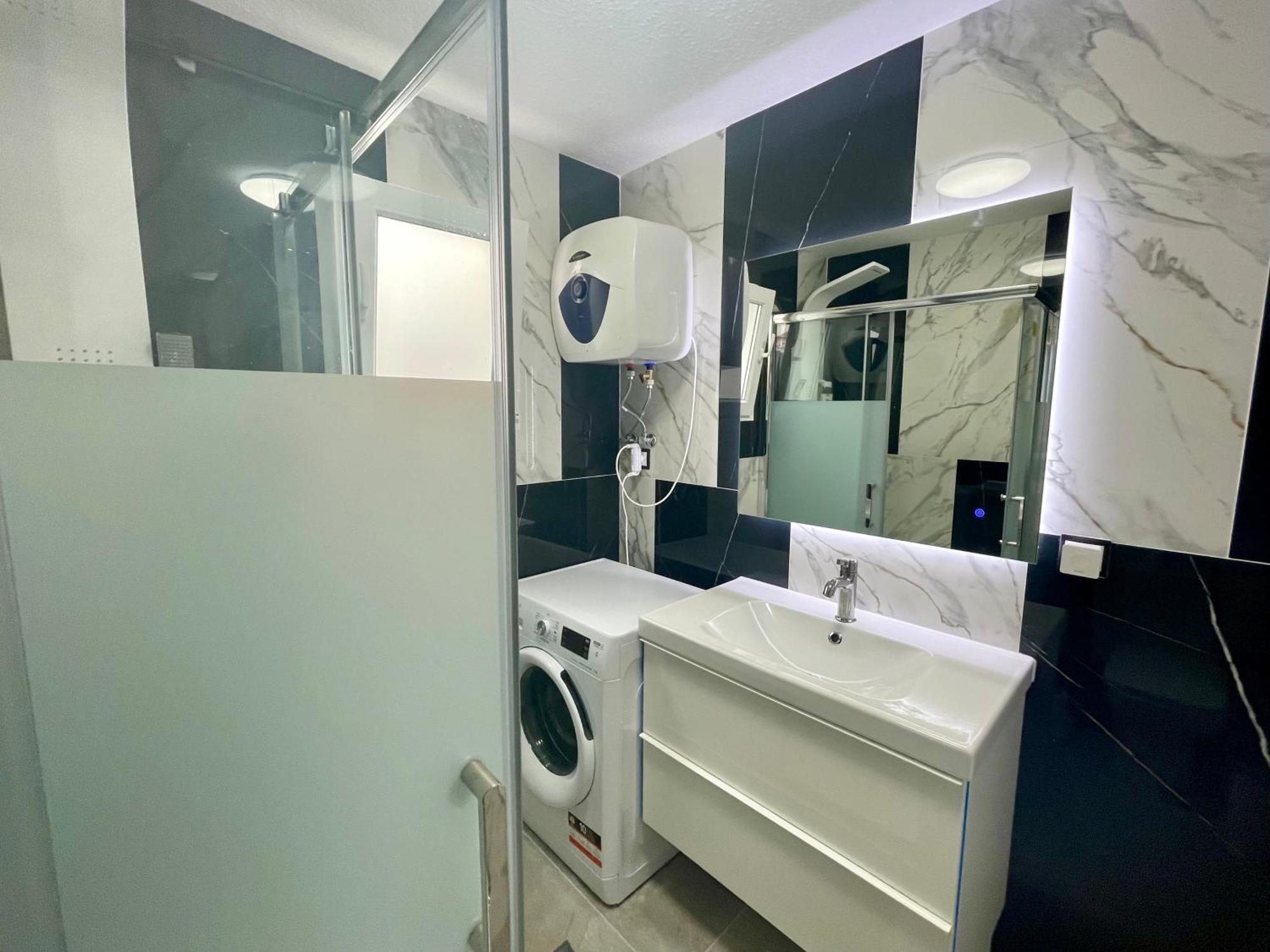 Piso Canteras/2 Bedroom+Balcony+Parking At Beach ลาสปัลมาส เด กรานคานาเรีย ภายนอก รูปภาพ